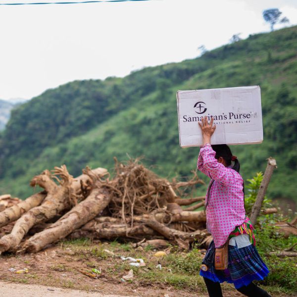 Help a Family Survive a Disaster - Image 2